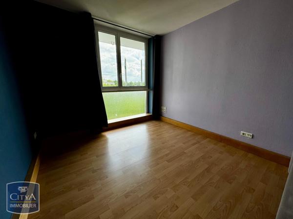 Appartement à louer 3 pièces 58.27m² Maubeuge (59600)