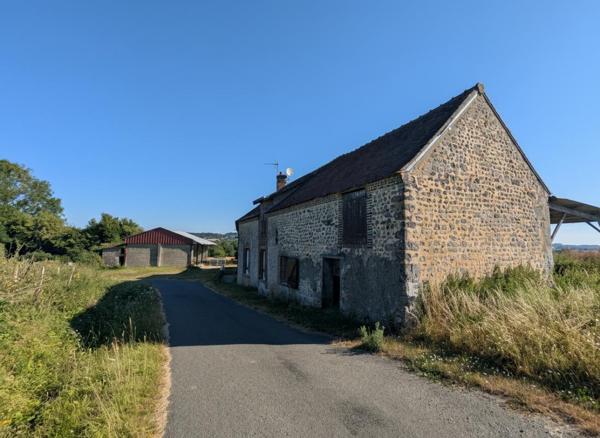 Propriété (corps de ferme) 360m2 au sol  à rénover