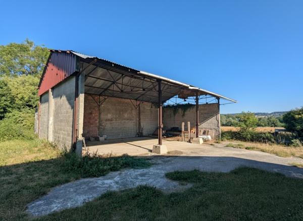 Propriété (corps de ferme) 360m2 au sol  à rénover