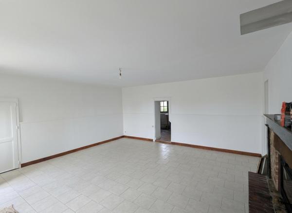 Propriété (corps de ferme) 360m2 au sol  à rénover