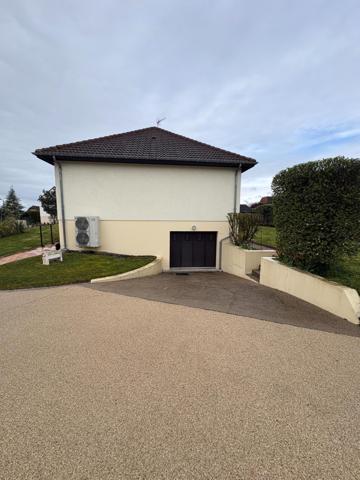 MAISON 92M2 SUR TERRAIND E 800M2