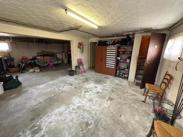 MAISON 92M2 SUR TERRAIND E 800M2