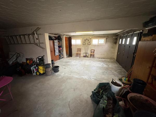 MAISON 92M2 SUR TERRAIND E 800M2