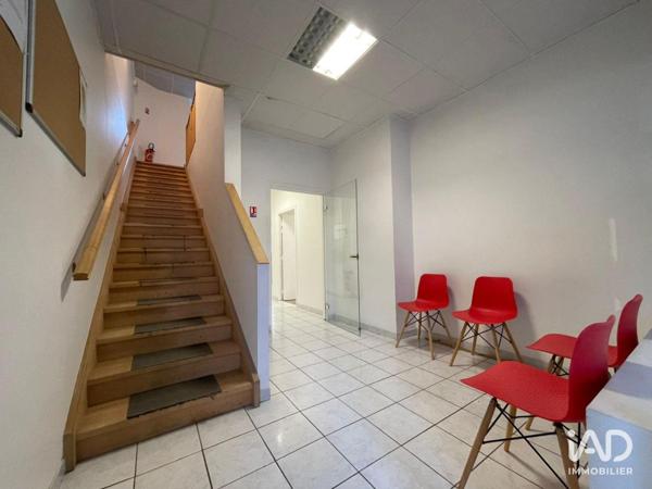 Boutique/Local commercial à vendre 146 m² Dammarie-les-Lys