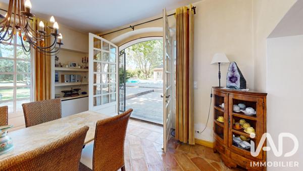 Maison à vendre 10 pièces 300 m² Sorgues