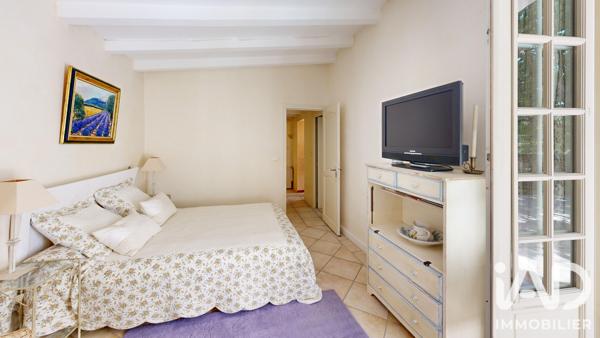 Maison à vendre 10 pièces 300 m² Sorgues