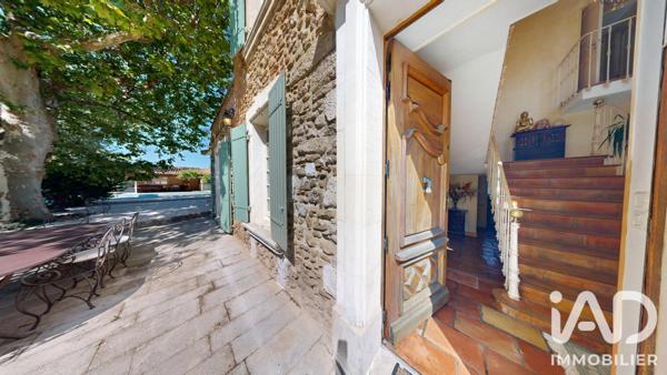 Maison à vendre 10 pièces 300 m² Sorgues