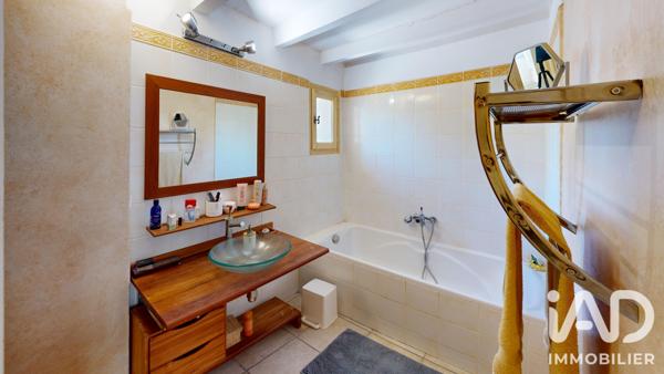 Maison à vendre 10 pièces 300 m² Sorgues