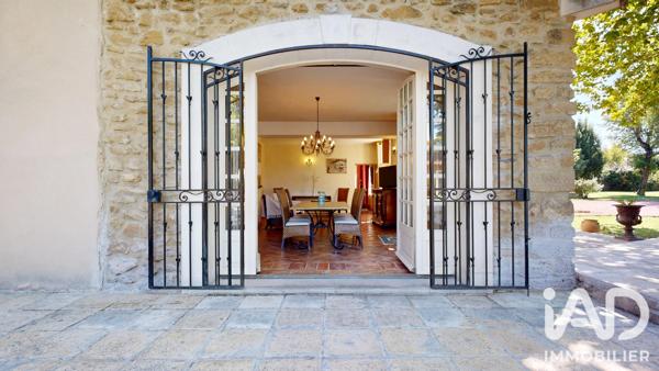 Maison à vendre 10 pièces 300 m² Sorgues