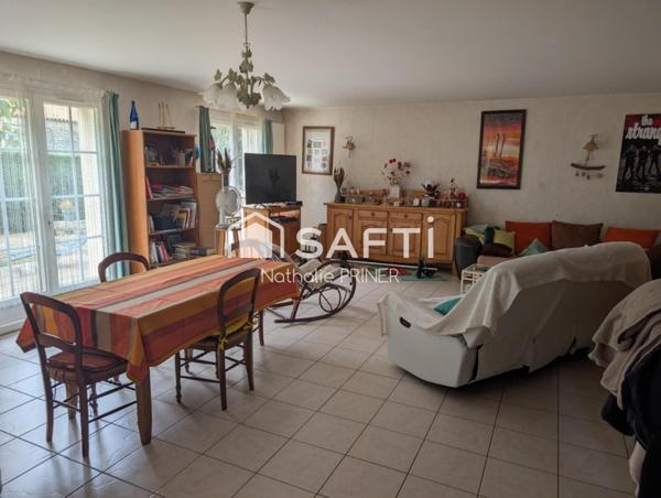 Maison de 125 m² dans le bourg de Vouillé