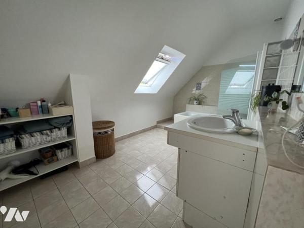 MAISON D'HABITATION A VENDRE