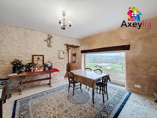 Sevelinges (42460) A VENDRE - PROCHE COURS - MAISON DE CAMPAGNE EN PIERRE AVEC 4 CHAMBRES, TERRAIN AVEC VUE DEGAGEE