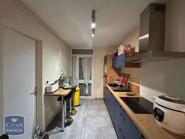 Appartement à louer 4 pièces 82.9m²