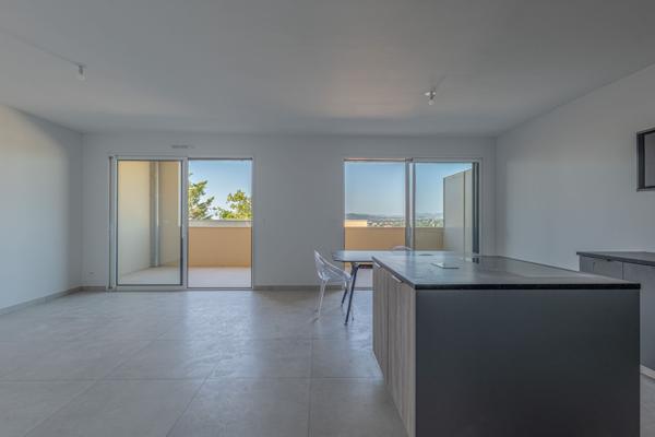 Vente Appartement de luxe Saint-Didier-au-Mont-d'Or 3 Pièces 82.25 m²