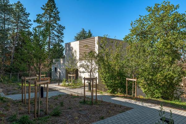 Vente Appartement de luxe Saint-Didier-au-Mont-d'Or 3 Pièces 82.25 m²