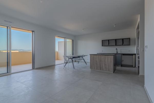 Vente Appartement de luxe Saint-Didier-au-Mont-d'Or 3 Pièces 82.25 m²