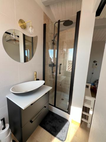 Maison rénovée ? plein centre-ville