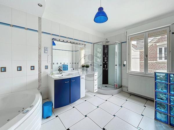 Vente Maison 5 pièces 113 m2 à Saint-Quentin