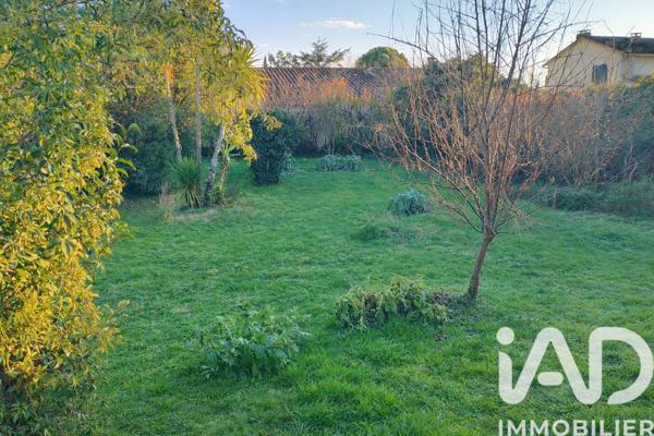 Maison à vendre 5 pièces 118 m² Entraigues-sur-la-Sorgue