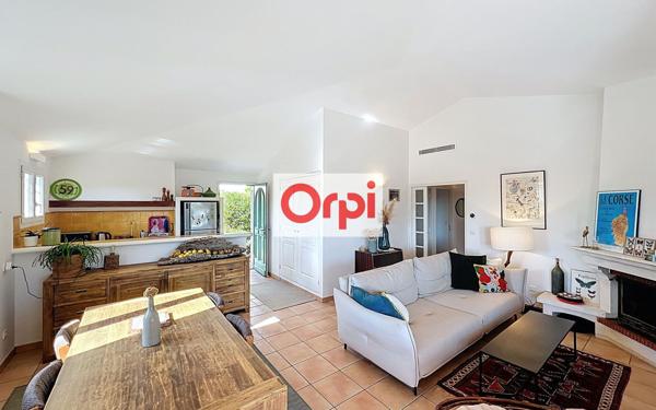 Maison à vendre    6 pièces • 168 m2 Porto-Vecchio