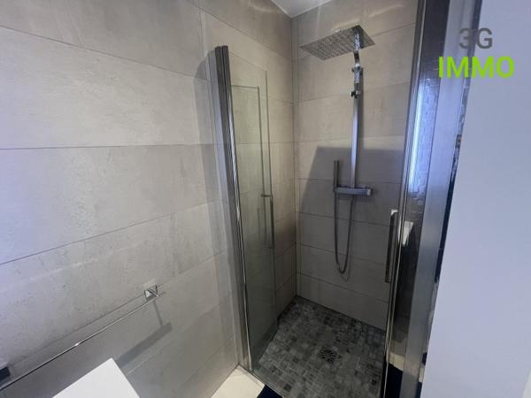 Vente / Maison et grand terrain