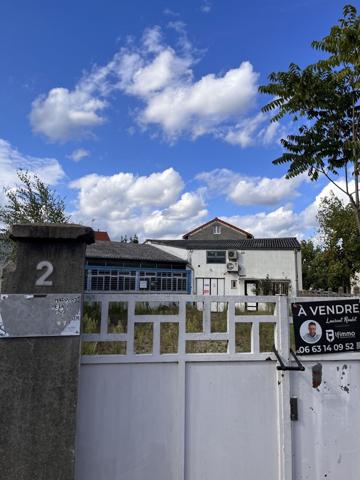 Atelier à vendre dans un quartier résidentiel du Perreux sur Marne