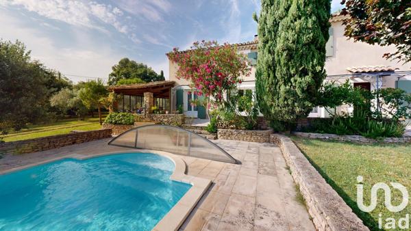 Maison à vendre 8 pièces 155 m² L'Isle-sur-la-Sorgue
