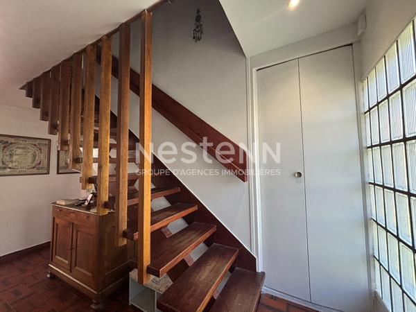 Nestenn Igny - Maison familiale 165m² - 5 chambres - jardin -  secteur de Gommonvilliers - proche commerces Place de la Ferme, des écoles Jules Ferry, Joliot Curie et collège Emile Zola - 3 mins à pied ligne V - Axes routiers A6/N118 - Plateau de Saclay /