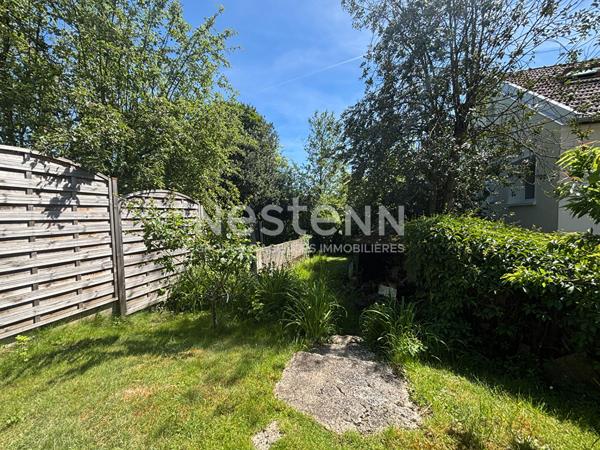 Nestenn Igny - Maison familiale 165m² - 5 chambres - jardin -  secteur de Gommonvilliers - proche commerces Place de la Ferme, des écoles Jules Ferry, Joliot Curie et collège Emile Zola - 3 mins à pied ligne V - Axes routiers A6/N118 - Plateau de Saclay /