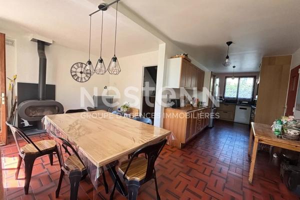Nestenn Igny - Maison familiale 165m² - 5 chambres - jardin -  secteur de Gommonvilliers - proche commerces Place de la Ferme, des écoles Jules Ferry, Joliot Curie et collège Emile Zola - 3 mins à pied ligne V - Axes routiers A6/N118 - Plateau de Saclay /