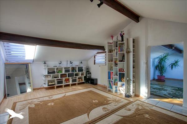 Maison à vendre 369 360 € Saint-Astier 6 p 215 m² DPE C