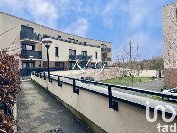 Appartement 4 pièces de 72 m² à Le Coudray (28630)