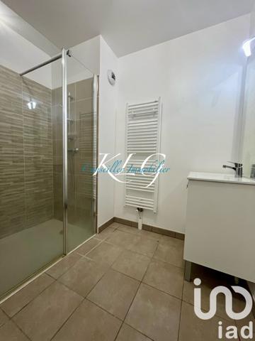 Appartement 4 pièces de 72 m² à Le Coudray (28630)