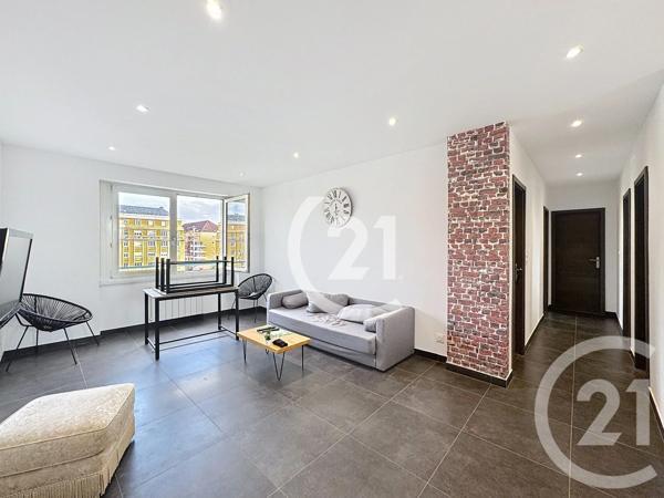 Appartement F4 à vendre  5 pièces - 101,81 m 2   BELFORT  - 90