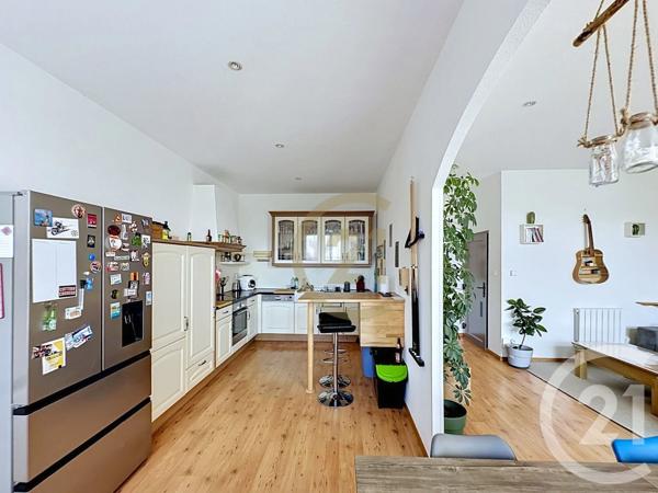 Appartement F4 à vendre  5 pièces - 101,81 m 2   BELFORT  - 90