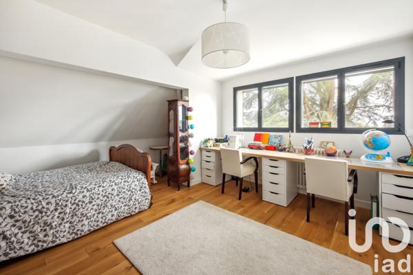 Maison à vendre 8 pièces 255 m² Rueil-Malmaison
