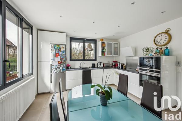Maison à vendre 8 pièces 255 m² Rueil-Malmaison