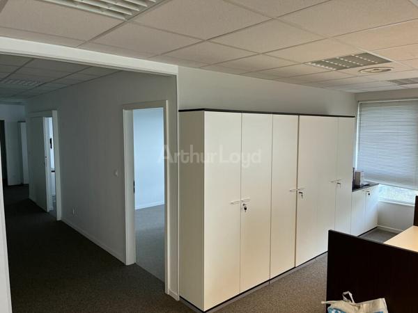 BUREAUX à VENDRE de 228 m²