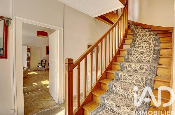 Maison à vendre 11 pièces 245 m² Oullins-Pierre-Bénite