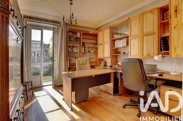 Maison à vendre 11 pièces 245 m² Oullins-Pierre-Bénite