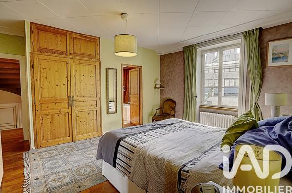 Maison à vendre 11 pièces 245 m² Oullins-Pierre-Bénite