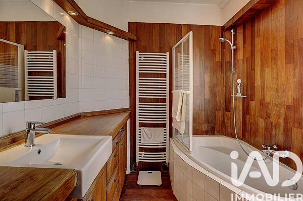 Maison à vendre 11 pièces 245 m² Oullins-Pierre-Bénite