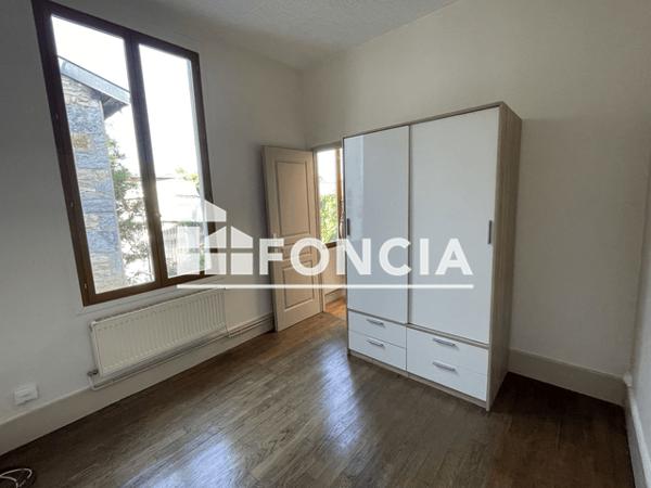 Location Studio 23.41 m² - 22 RUE HOCHE Dijon 21000