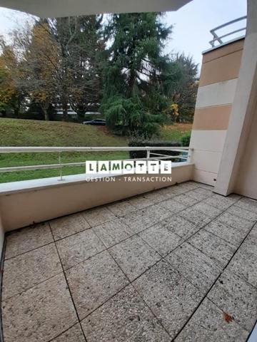 Appartement à louer 2 pièces - 46 m²