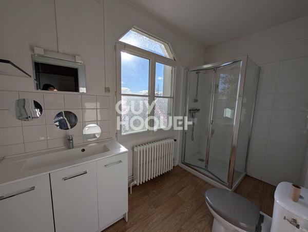 MONTLOUIS/ LOIRE - MAISON 2 CHAMBRES