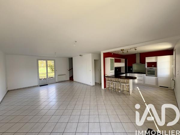 Maison à vendre 6 pièces 150 m² Saint-Laurent-en-Gâtines