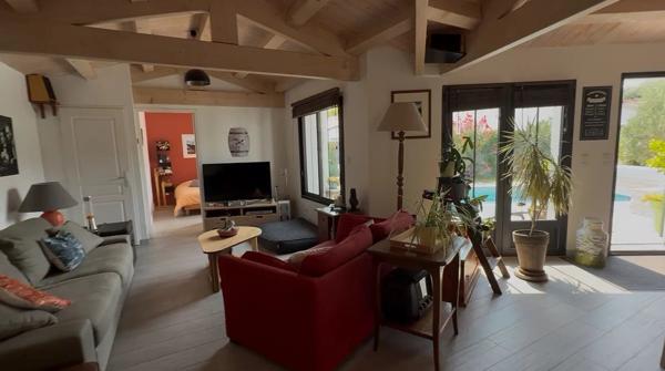Maison familiale 120 m² avec piscine chauffée – Rivedoux-Plage à 550 m de la mer