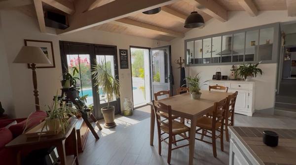 Maison familiale 120 m² avec piscine chauffée – Rivedoux-Plage à 550 m de la mer