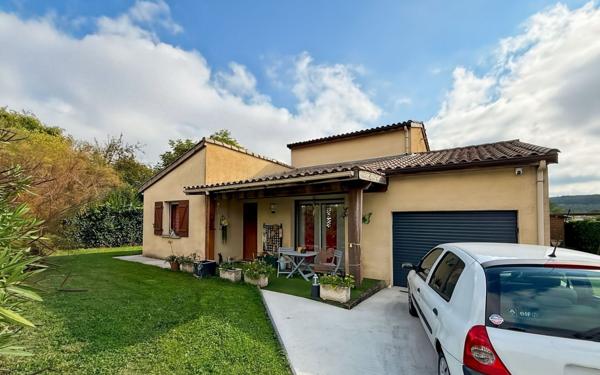 Maison à vendre    4 pièces •  Le Passage