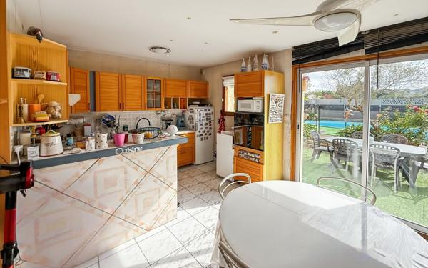 Maison à vendre    4 pièces •  Le Passage